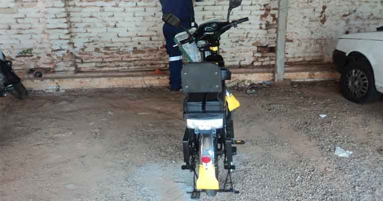 DMT realiza emplacamento de bicicletas elétricas e ciclomotores Cidade
