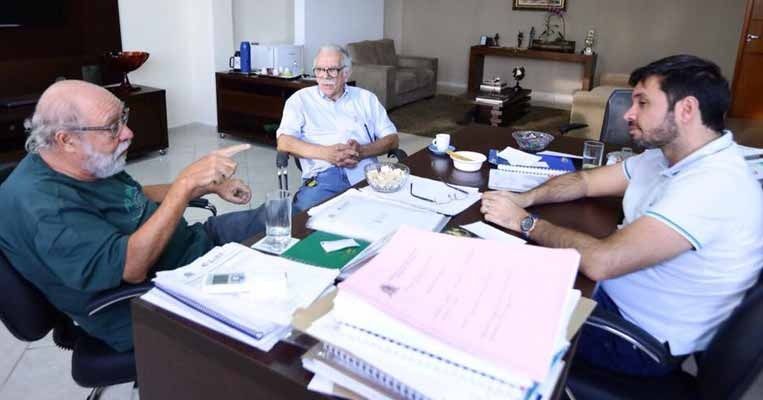 Prefeitura recebe dois projetos importantes para nossa cidade, entre eles o “Projeto Mercadão” Cidade