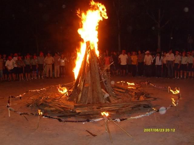 hinhluatrai.jpg