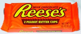 800px-Reeses_Peanut_Butter_Cups-1.jpg