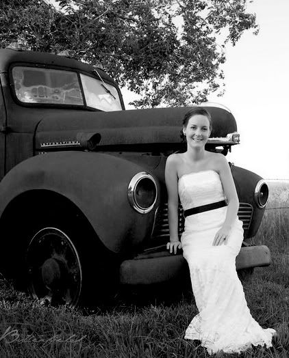 IMAGE: http://i256.photobucket.com/albums/hh170/Zwarf/example4.jpg