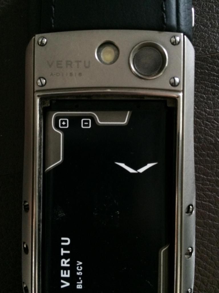 VERTU Ascent Ti - 2