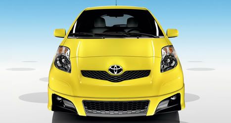 2009 Toyota Yaris - Front