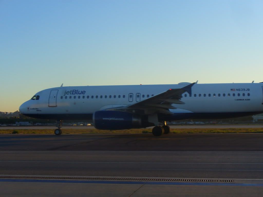 Spotting/Touring UPS Ramp at LGB DA.C