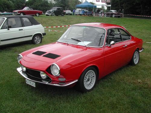 looks quite like the Fiat 850 coupe