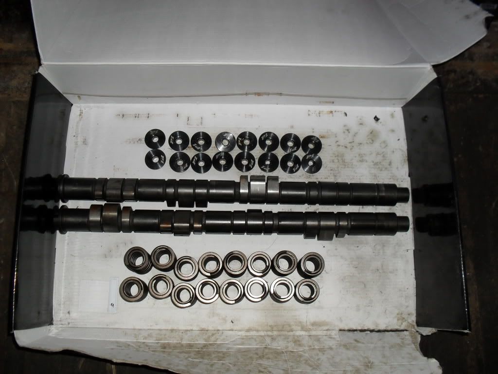 Parting out...B18C1 block and head, B16A2 longblock, itr rods/pistons, BC valve train Honda