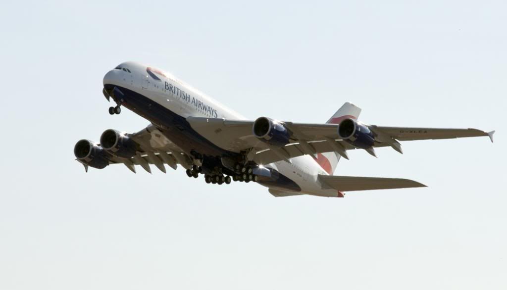http://i256.photobucket.com/albums/hh186/thresholdkid/Heathrow/BA380_MG_7110.jpg~original