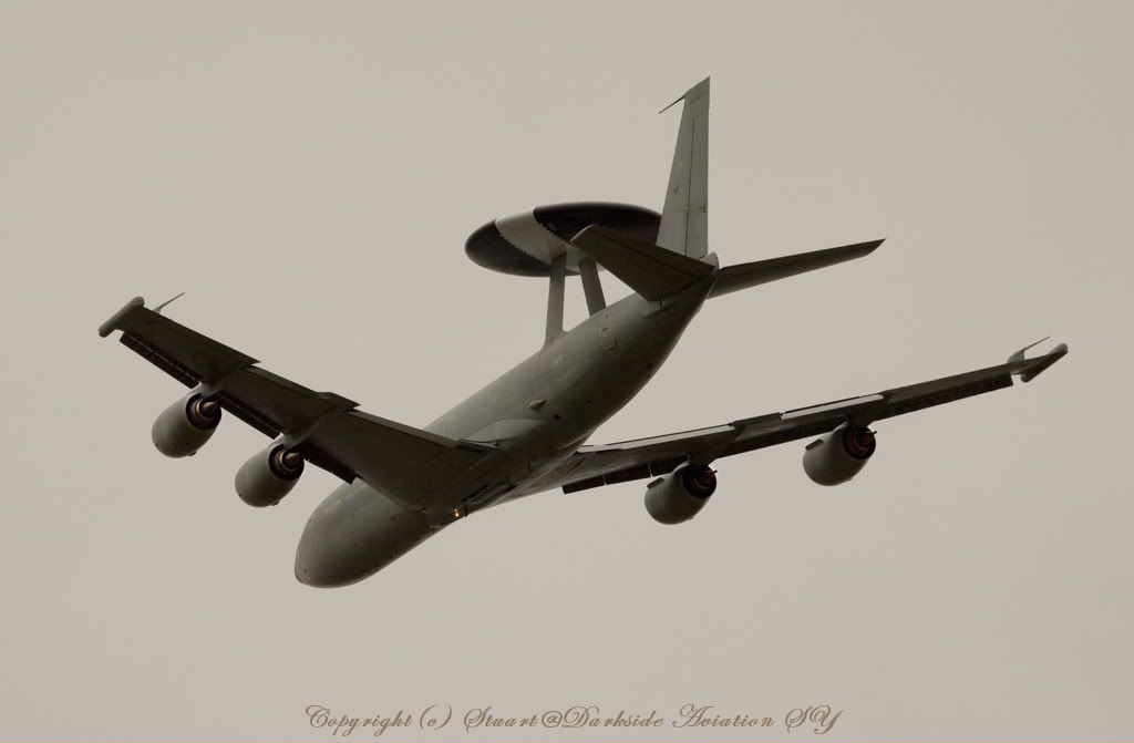 http://i256.photobucket.com/albums/hh186/thresholdkid/finningley/AWACS_MG_1268-border.jpg