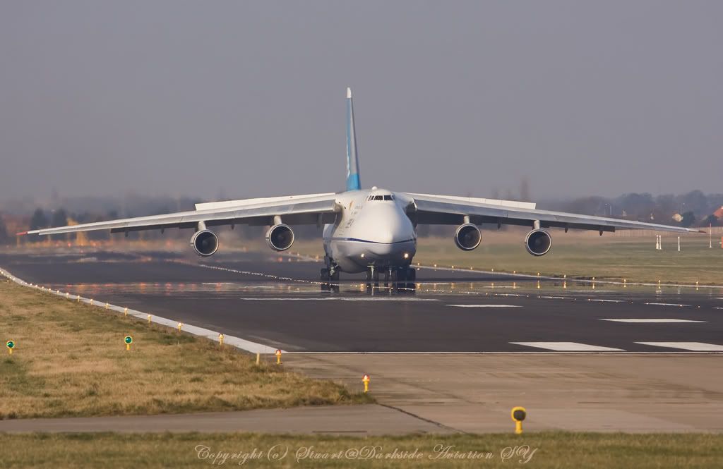 http://i256.photobucket.com/albums/hh186/thresholdkid/finningley/Antonov-IMG_6032-border.jpg