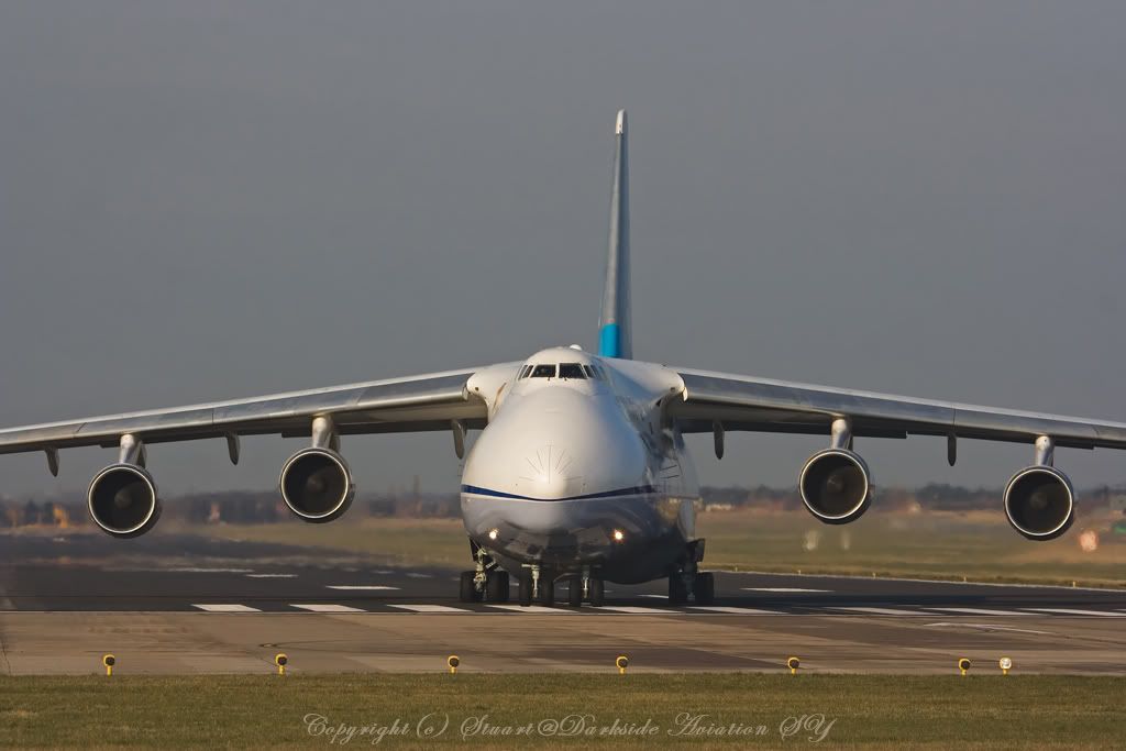 http://i256.photobucket.com/albums/hh186/thresholdkid/finningley/Antonov-IMG_6035-border.jpg