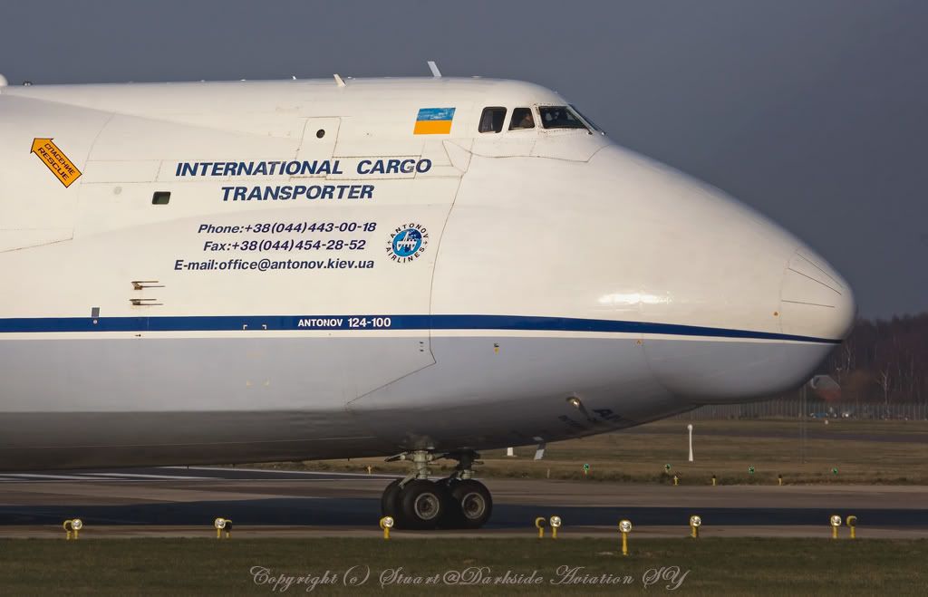 http://i256.photobucket.com/albums/hh186/thresholdkid/finningley/Antonov-IMG_6045-border.jpg