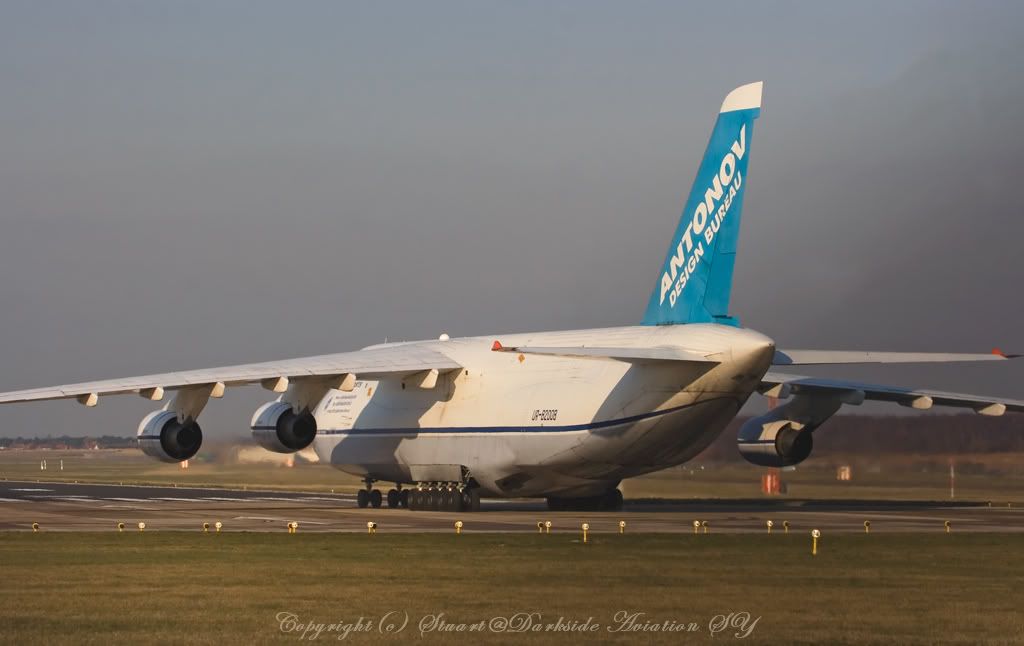 http://i256.photobucket.com/albums/hh186/thresholdkid/finningley/Antonov-IMG_6051-border.jpg