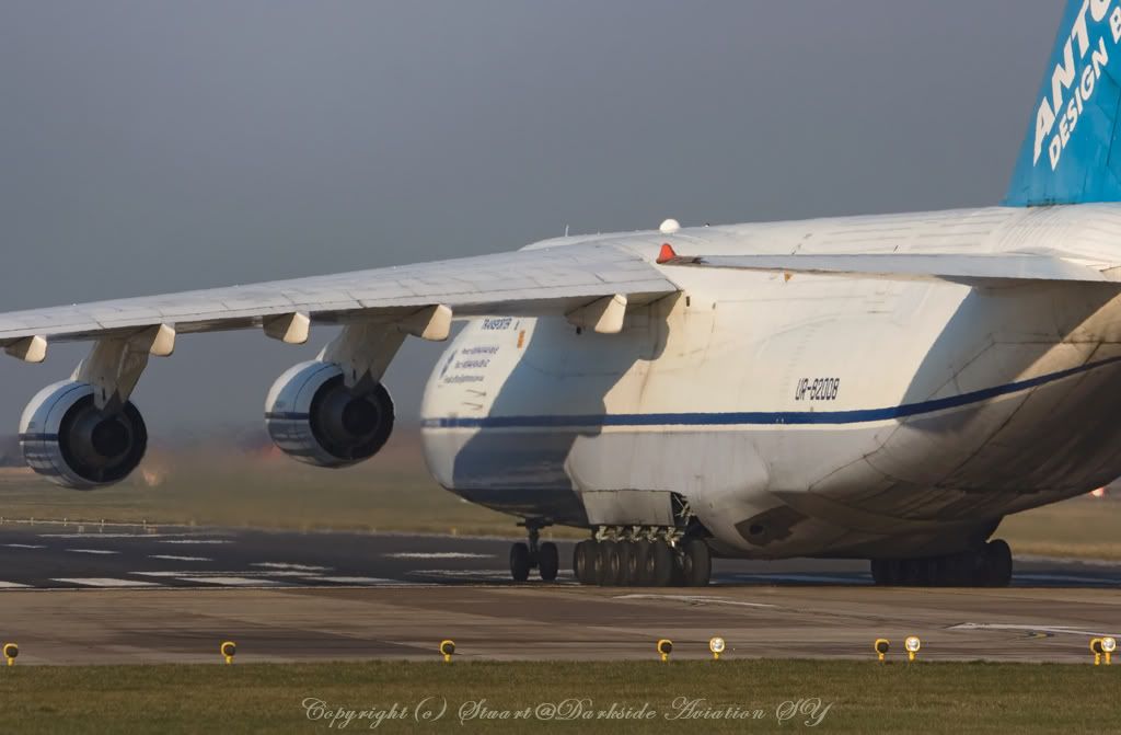 http://i256.photobucket.com/albums/hh186/thresholdkid/finningley/Antonov-IMG_6052-border-1.jpg