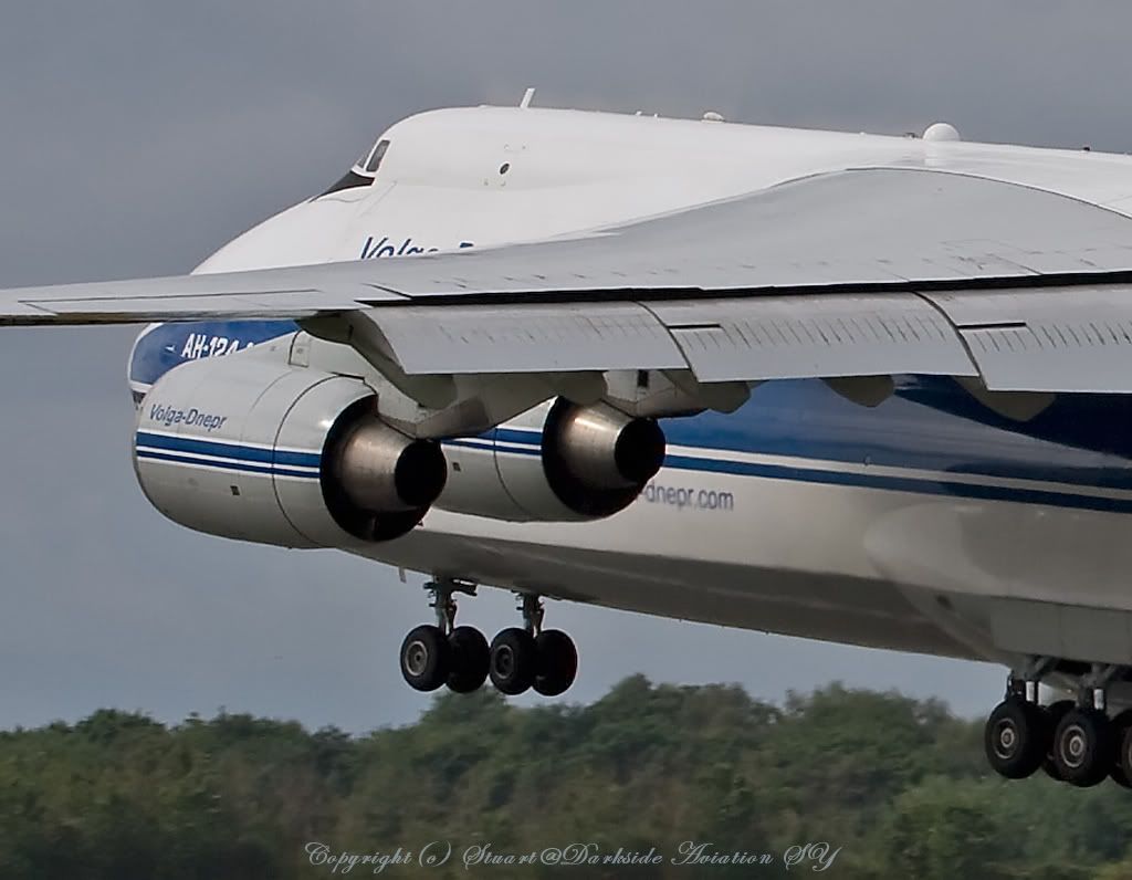 http://i256.photobucket.com/albums/hh186/thresholdkid/finningley/Volga-Dnepr-_MG_7237-close-up-borde.jpg
