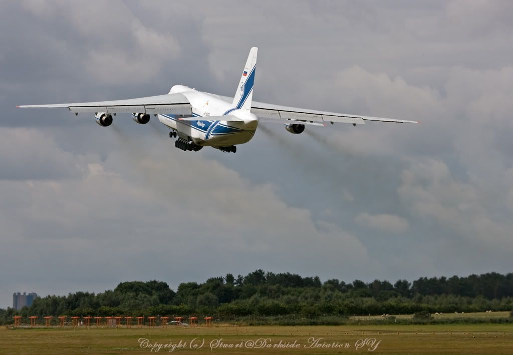 http://i256.photobucket.com/albums/hh186/thresholdkid/finningley/Volga-Dnepr-_MG_7239-border.jpg