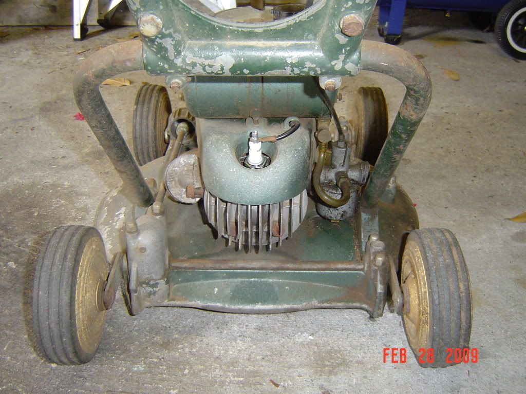 [Linked Image from i256.photobucket.com]