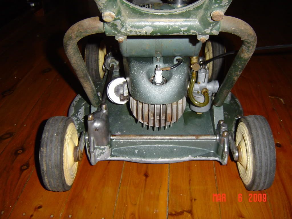 [Linked Image from i256.photobucket.com]