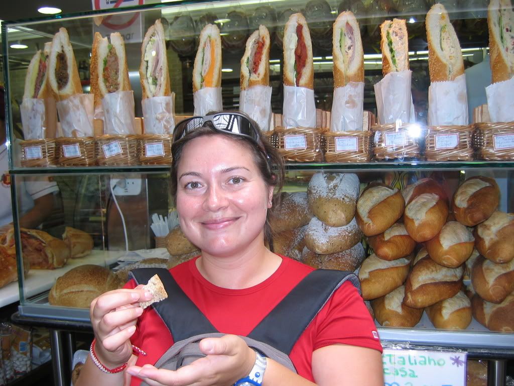 Bread and mortadella in Mercado Municipal