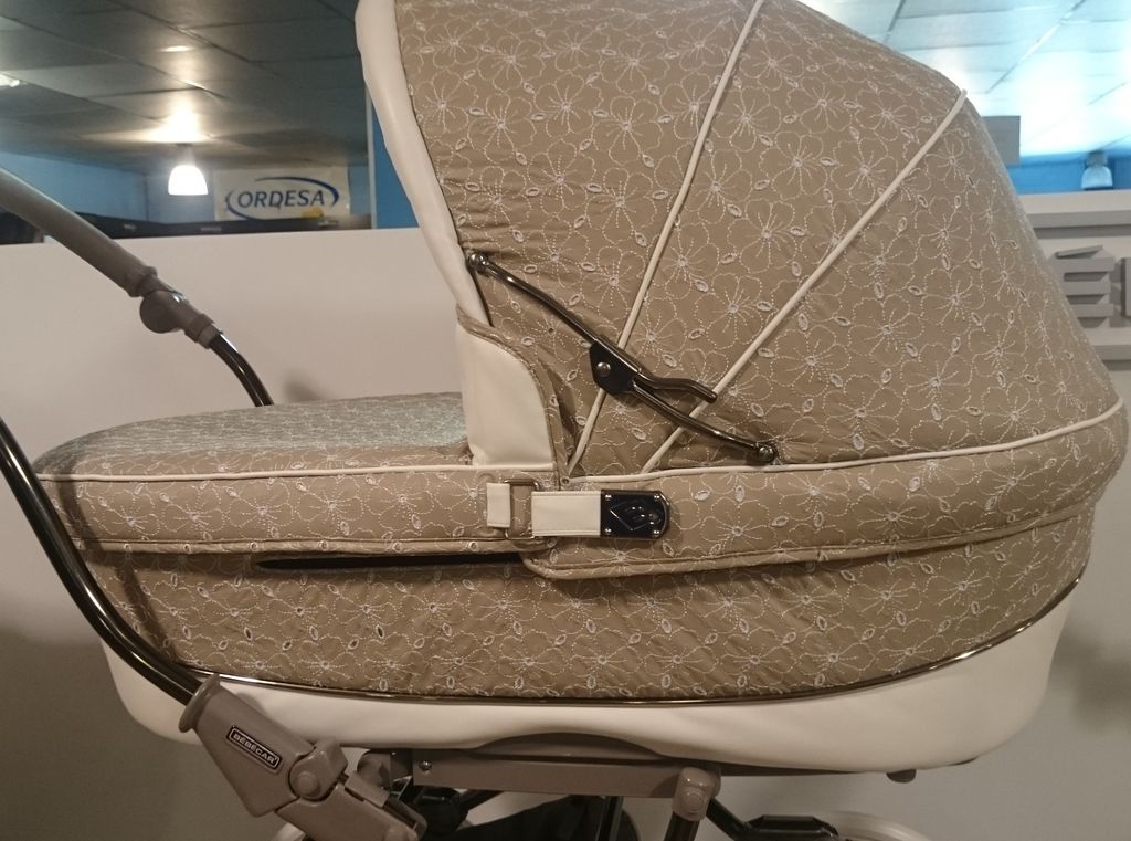  photo DSC_0109_1_zpsitbkj39v.jpg