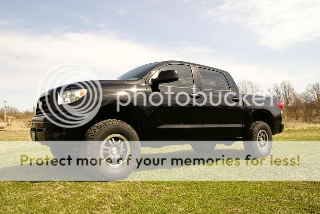 RW wheels & 35's | Toyota Tundra Discussion Forum